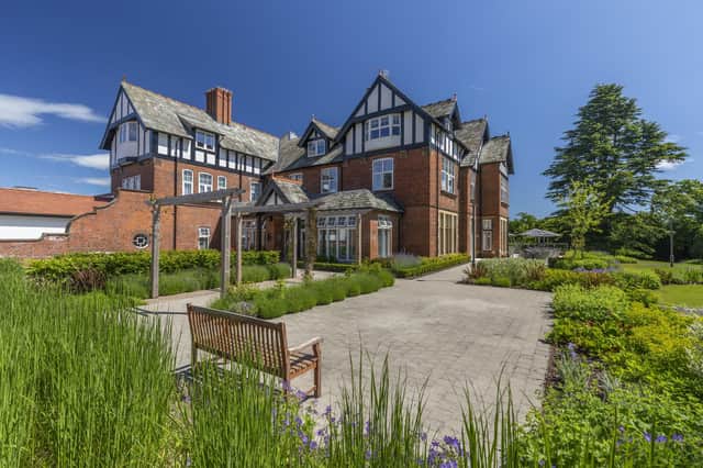 Spring is in the air - retirement living in Ripon is the perfect blend of beautiful gardens and nature, making it an idyllic new home.