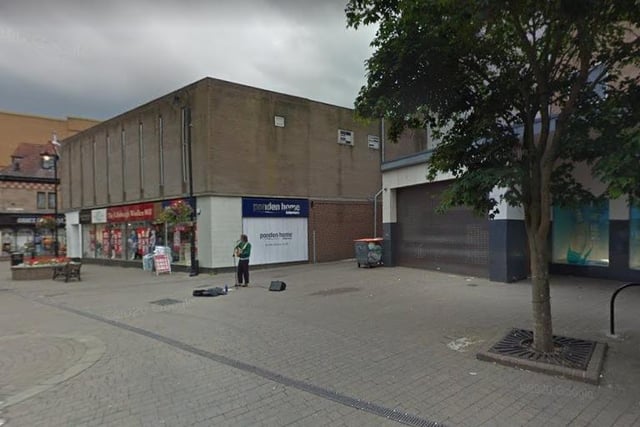 There were 13 anti-social behaviour related crimes recorded on or near Oxford Place in September 2022