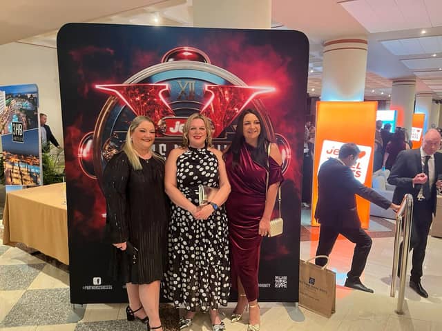 Jet2holidays invited over 200 top performing travel agents from across the UK on a journey through time at the 10th anniversary of agent conferences and so of course we were once again delighted to be ‘on the list’.