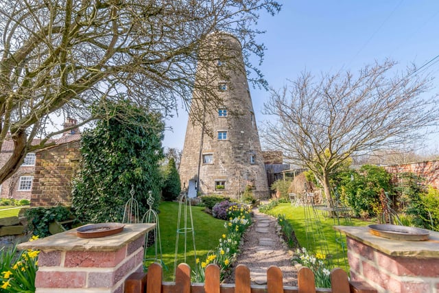 A unique four bed conversion that combines comfort and style, within beautiful surrounding countryside.