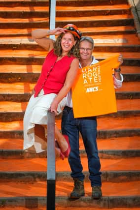 Mark Smith, Sharon Canavar