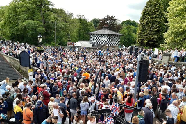 Flashback to the huge crowds at Knaresborough Bed Race last year bear the Worlds End pub at the High Bridge. (Picture Graham Chalmers)
