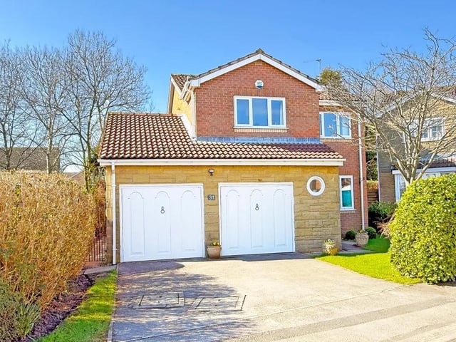 This four bedroom and two bathroom detached house is for sale with Verity Frearson for £550,000