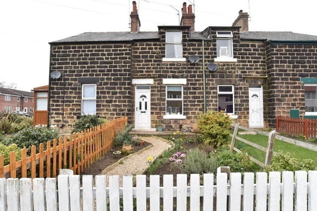 First Avenue, Harrogate HG2. (£800 pcm)
2 bed terraced house, 2 baths, 2 receptions
Verity Frearson