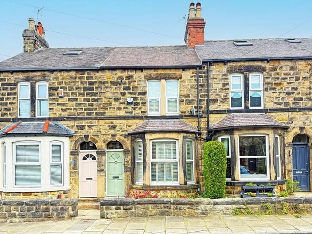 This two bedroom and one bathroom terraced house is for sale with Verity Frearson for £275,000