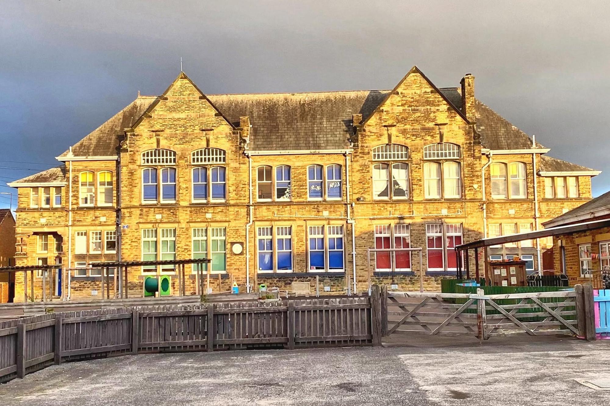 Refurbished Harrogate school library will 'strengthen links with the wider community'