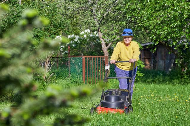 If you don’t want to start exercising, just aim at being more vigorous in daily tasks for a minute at a time, four or five times a day. Photo: AdobeStock