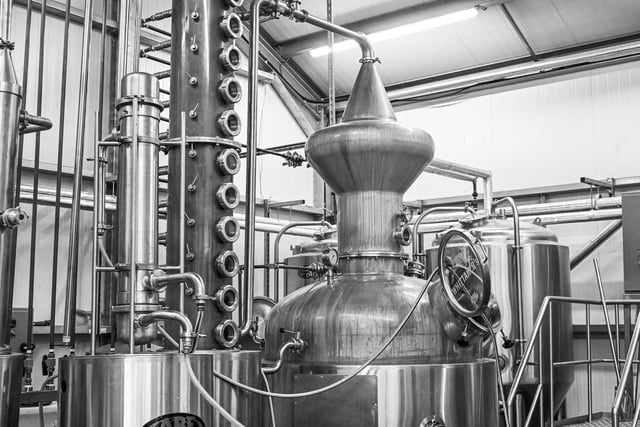 Whittaker's macerate all berries for 24 hours prior to distillation. The spirit is distilled using the London Dry Gin process which produces the first class gin.