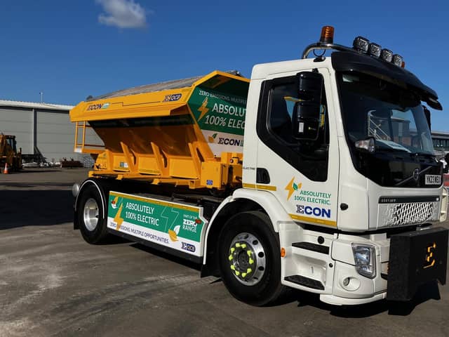 Econ Engineering’s electric-powered gritter has secured a landmark contract with highways specialist Ringway