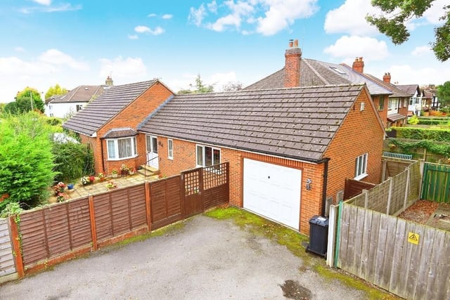 This 2 bedroom and 2 bathroom detached bungalow is for sale with Verity Frearson for £350,000