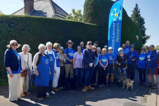 Ripon's Yorkshire Cancer Research team and Mrs Moss's family and friends gather in her memory