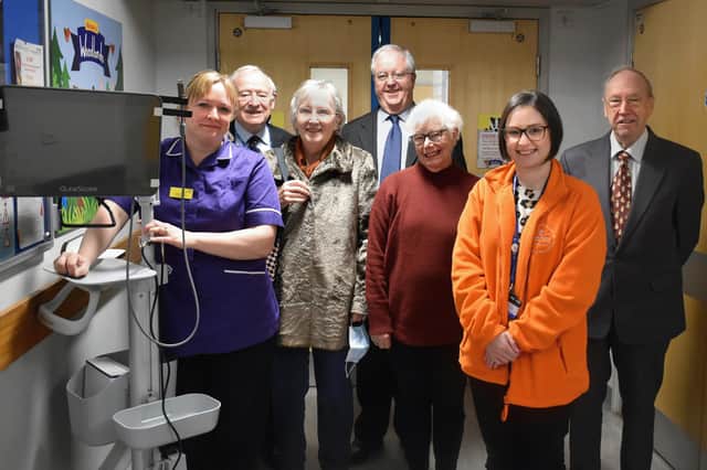 ​The Friends of Harrogate Hospital purchased a Video Laryngoscope for the Special Care Baby Unit.
