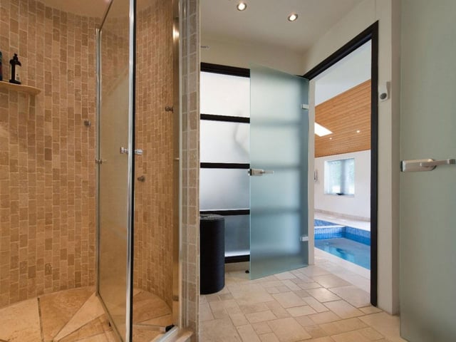 One of the property's shower rooms is attached to the swimming pool for that essential convenience.