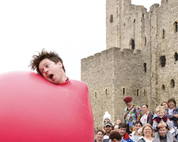 Fun for all the family at Ripon Theatre Festival - Dizzy O’Dare’s Giant Balloon Show in action.