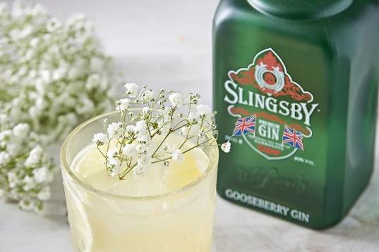 To make this cocktail at home, you will need 25ml Slingsby Gooseberry Gin, 50ml Cloudy Apple Juice, 10ml Freshly Squeezed Lemon Juice, 10ml Elderflower Cordial and Sparkling Apple