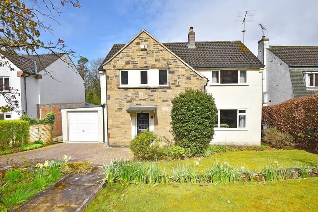 This four bedroom and one bathroom detached house is for sale with Verity Frearson for £500,000