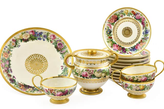 A Sèvres Porcelain Etrusque Tea Service, 1827 – Sold for £35,000