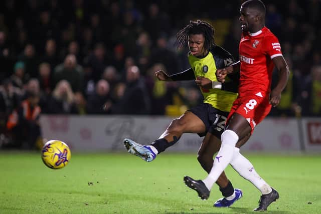 Sam Folarin twice failed to get the better of Swindon goalkeeper Murphy Mahoney in one-versus-one situations.