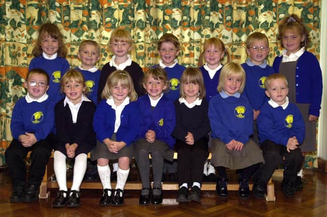 Woodfield Community Primary School 2001