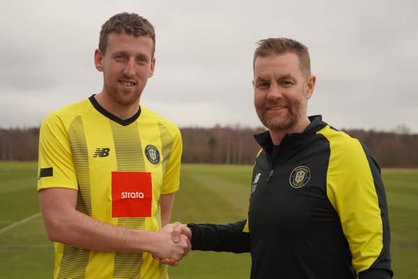 Tom Eastman, left, is welcomed to Harrogate Town by Sulphurites boss Simon Weaver after completing his loan move from Colchester United. Pictures: Harrogate Town AFC