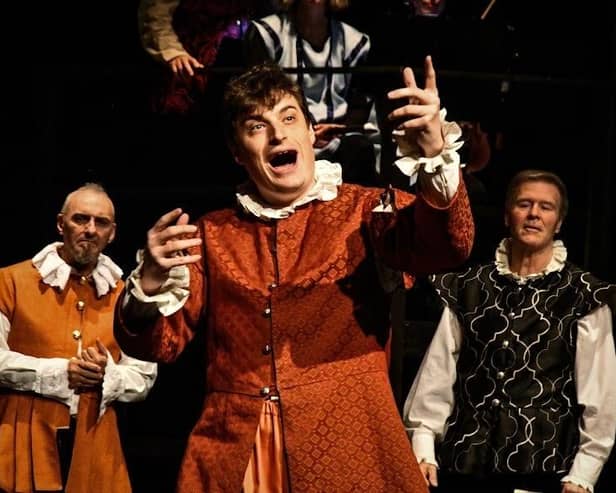 Shakespeare in Love presented by Harrogate Dramatic Society (Photo: Anna Weilding)