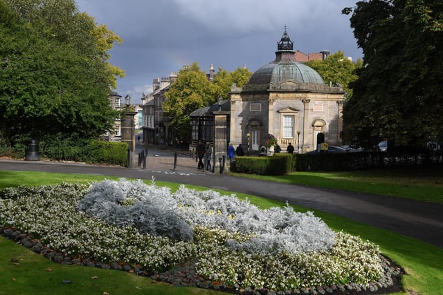 The Royal Pump Room Museum is located at the entrance of the Valley Gardens and features exhibits related to costume and textiles, archaeology, social history, archives, land transport, decorative and applied art, coins and medals and natural sciences.