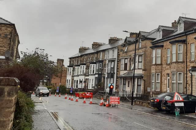 The new roadworks disrupting traffic at Cheltenham Mount in Harrogate. (Picture contributed)
