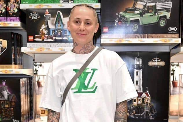 Talented Manchester United midfielder and forward Leah Galton, who now lives in Harrogate, said her dearest wish was to raise enough to install a memorial bench in Harrogate, where her aunt Trish grew up.