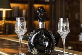 The Rare Cask 42.1 is drawn from a single tierçon from the LOUIS XIII cellars at the family estate of Le Domaine du Grollet and provides a limited number of just over 775 decanters.