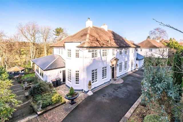 This five bedroom and five bathroom detached house was sold for £1,700,000 on 27 June 2022