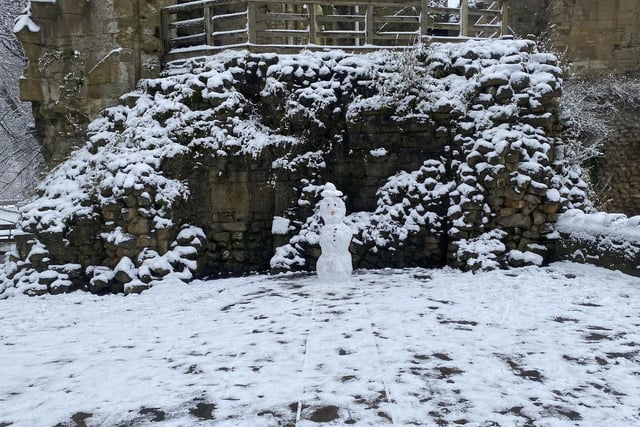 A snowman in the grounds of Knaresborough Castle