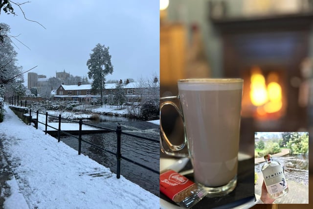 The Water Rat is located in Ripon. Opening at 11am the pub serves breakfast options with a warm pub atmosphere, including picturesque views over the riverside.