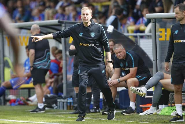 Sulphurites boss Simon Weaver was left 'unhappy' following his side's performance in their final pre-season outing.