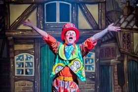 Panto comic legend Tim Stedman is to return this year for his 23rd Harrogate Theatre panto this Christmas.