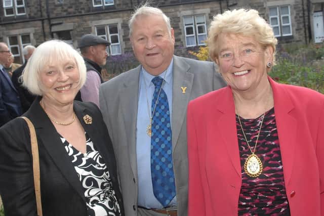 Pam Grant, the deputy Mayor of Harrogate's consort John Atkinson, and the deputy Mayor of Harrogate, Coun Margaret Atkinson. (1809303AM3).