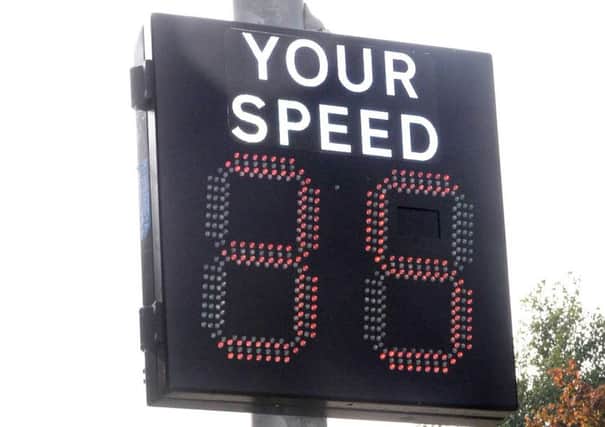 Speed indication device on Syke Lane. (d613b341)