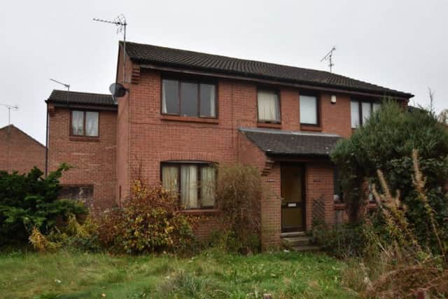 This family house on Norwood Grove sold for £186,000.