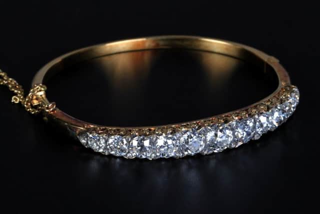 An Edward VII 7.80ct diamond bracelet.