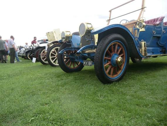 Ripon racecourse is to host a classic car show over August Bank Holiday weekend.