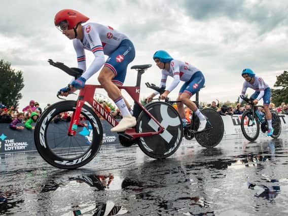 Great Britain's Harry Tanfield,  John Archibald and Dan Bigham men set off on their way to 3rd place in the UCI World Championships 201 Mixed Team Relay in  Harrogate yesterday, Sunday.