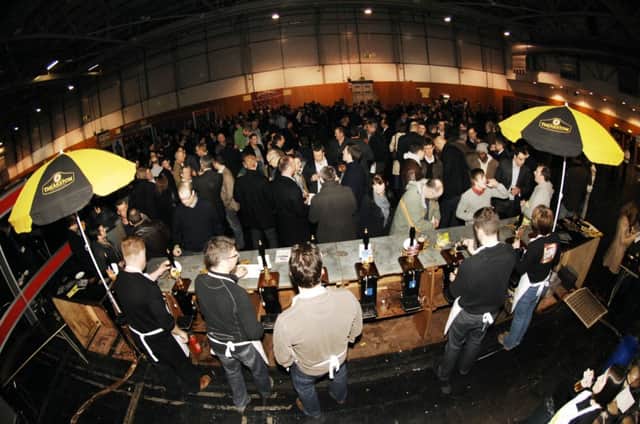 tis. The crowds at the Harrogate Beer Festival. 100225GS5r.