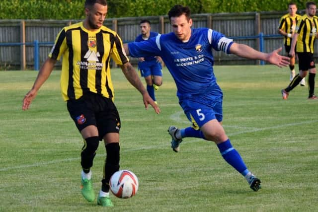 Warren Burrell on the ball (Photo: Craig Hurle)